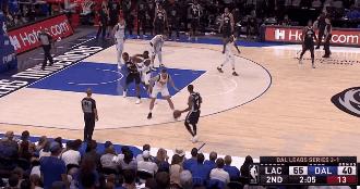 小卡伦纳德转身过人集锦,科怀伦纳德转身过人