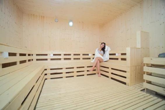 英德宝晶宫天鹅湖温泉酒店好玩吗,英德宝晶宫天鹅湖温泉酒店别墅