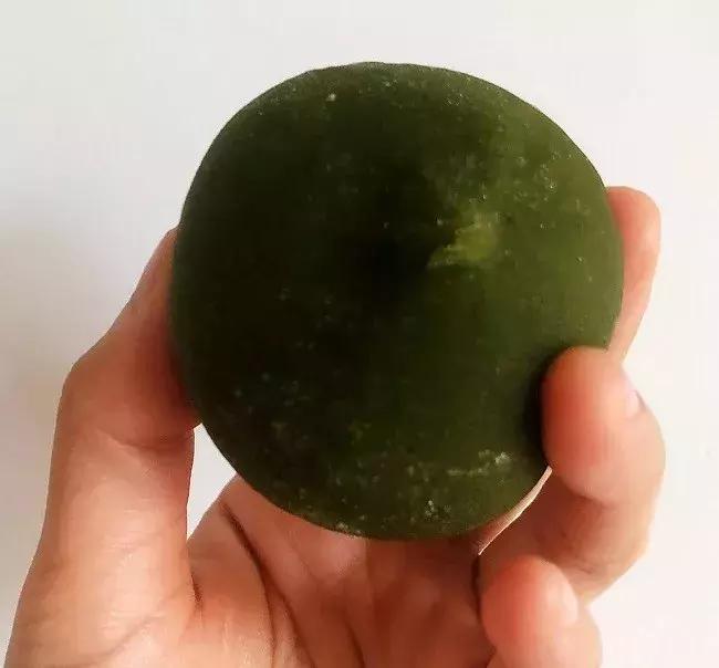 这些味道是青团的耻辱：爆珠流沙、酸菜鱼、笋干菜肉…