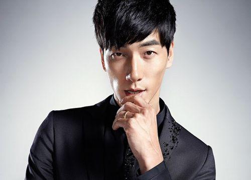 彭昱畅40个视频,彭昱畅10公里