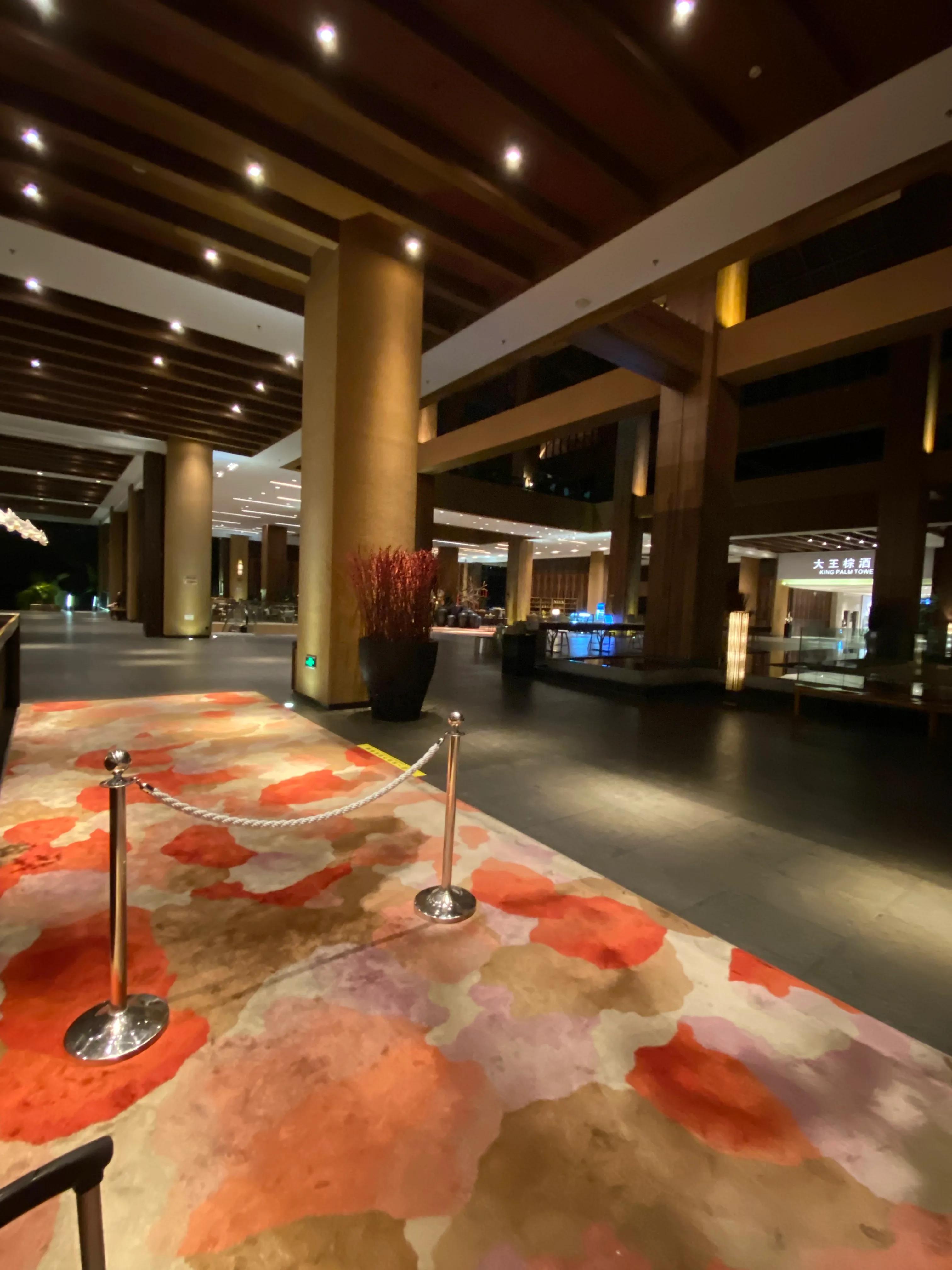 三亚红树林大王棕酒店免税店怎样,三亚湾红树林椰林酒店预订