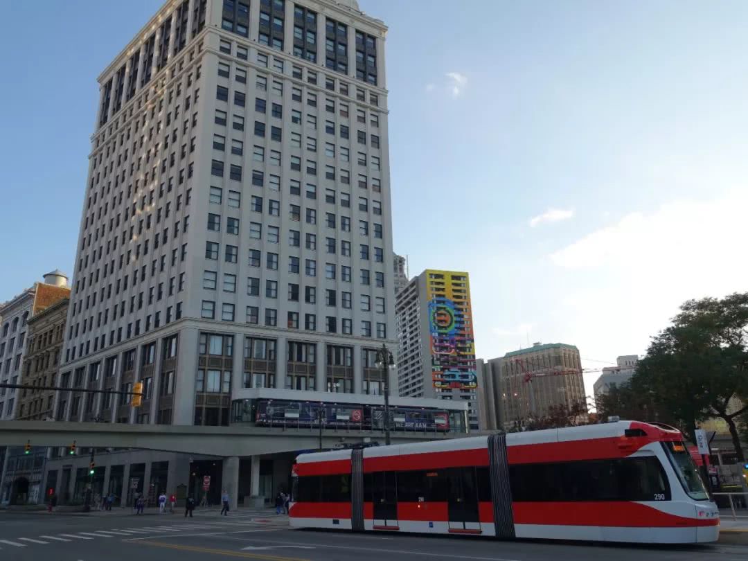 初探全美保存1920、1930年代摩天楼和历史建筑最多的城市