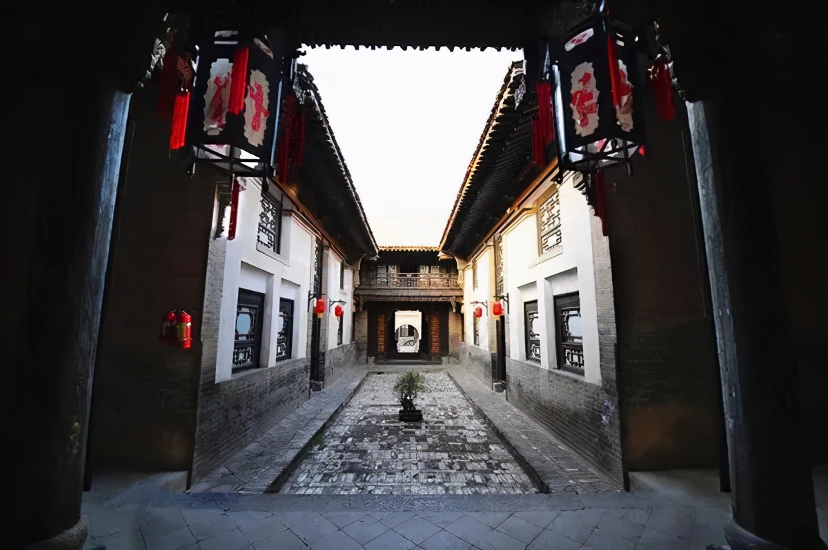 苹果正红景正美!在最甜的时候看最美的运城!