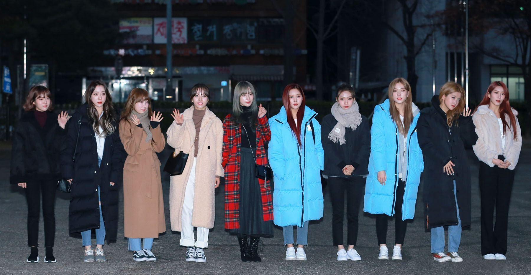 金泰妍冬季穿黑色大衣搭配图片,金泰妍冬季穿什么大衣