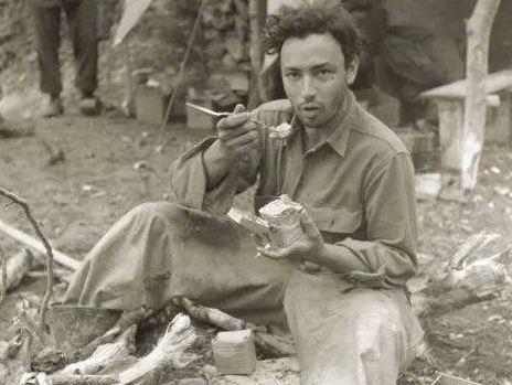 志愿军缴获美*用军**品，鸡蛋粉当硫磺一脚踹翻，有些多年后才弄懂