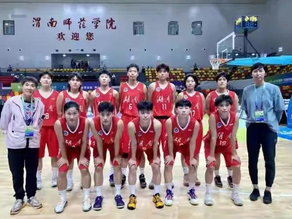 全运会男篮决赛张镇麟,打完比赛采访张镇麟