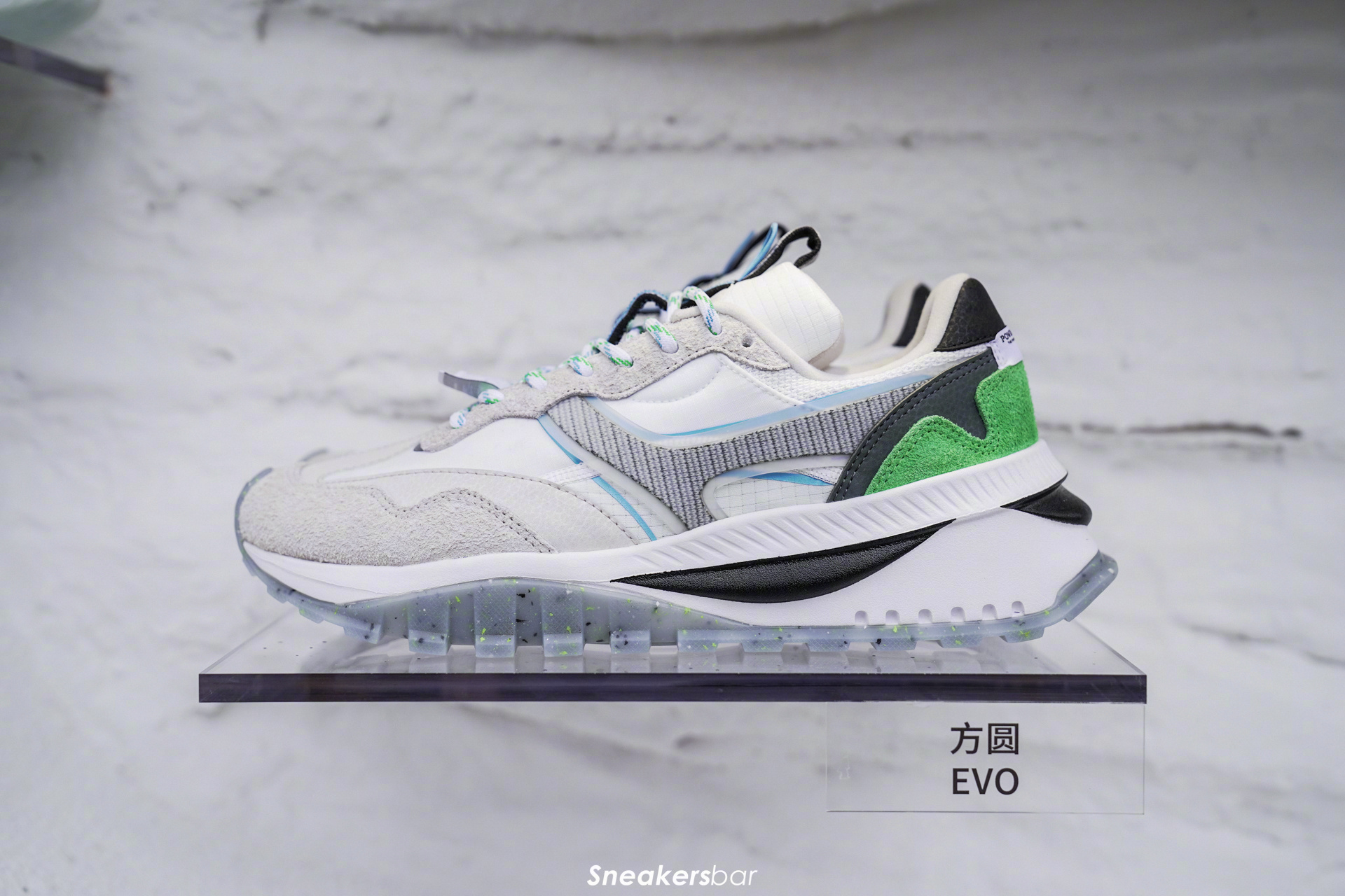 李宁鞋子时装周秀款,李宁走秀款鞋女鞋板鞋