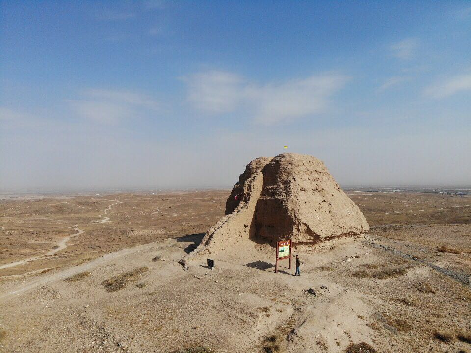 您好！我叫大靖，这是我的新名片