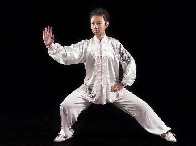 太极二十四式简化太极拳,太极拳中医养生