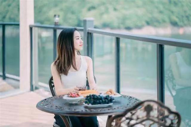 “blingbling”,黄得可爱的橘子可以从8月摘到来年2月!淳安中联村:临湖民宿处女地,甜甜蜜蜜看湖景