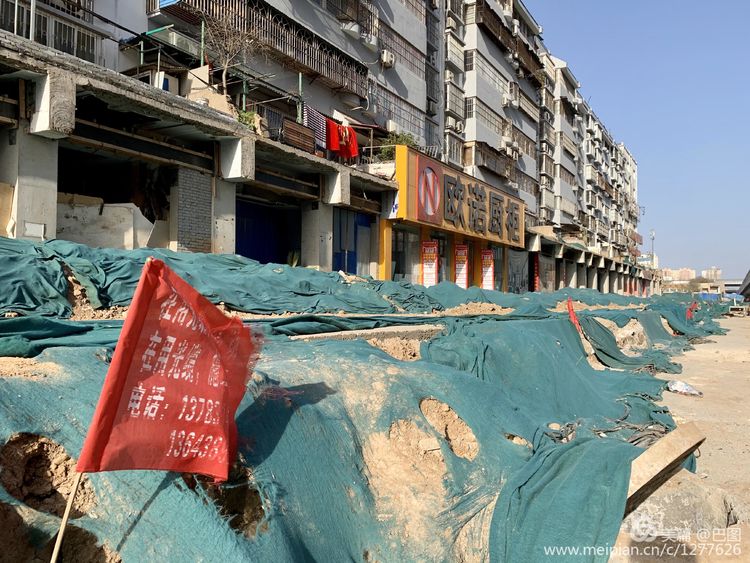 上阳宫到百货楼,疫情下逛西工,期待小街锅贴,王城广场听戏