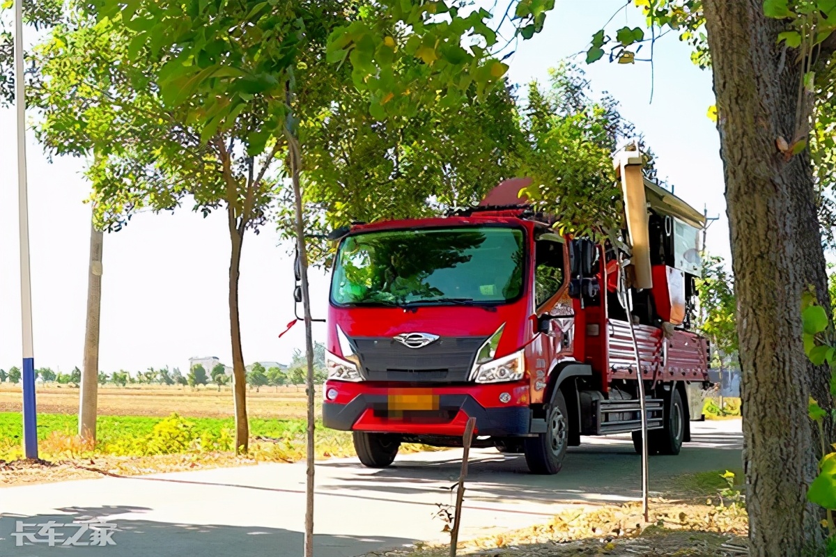 货厢更大动力更强，卧铺变双人床，领航ES5堪称麦客好伙伴