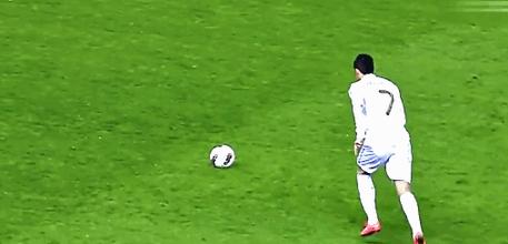 c罗皇马时期100大进球合集第三季,c罗进球莱万大四喜多特4:1皇马