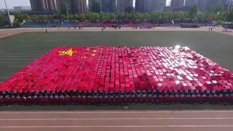 校园运动会燃爆舞蹈,校园运动会大神跳舞惊艳全场