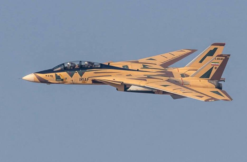 f-4重型舰载战斗机,f-14战斗机模型会飞的