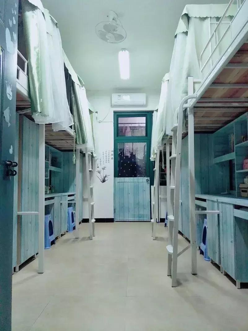 福建大专宿舍六人间床位选择,福建省大专宿舍排行榜