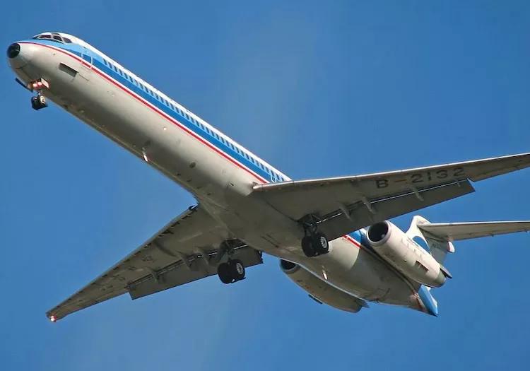 我国国产的民航飞机有哪些型号,民航飞机型号及价格