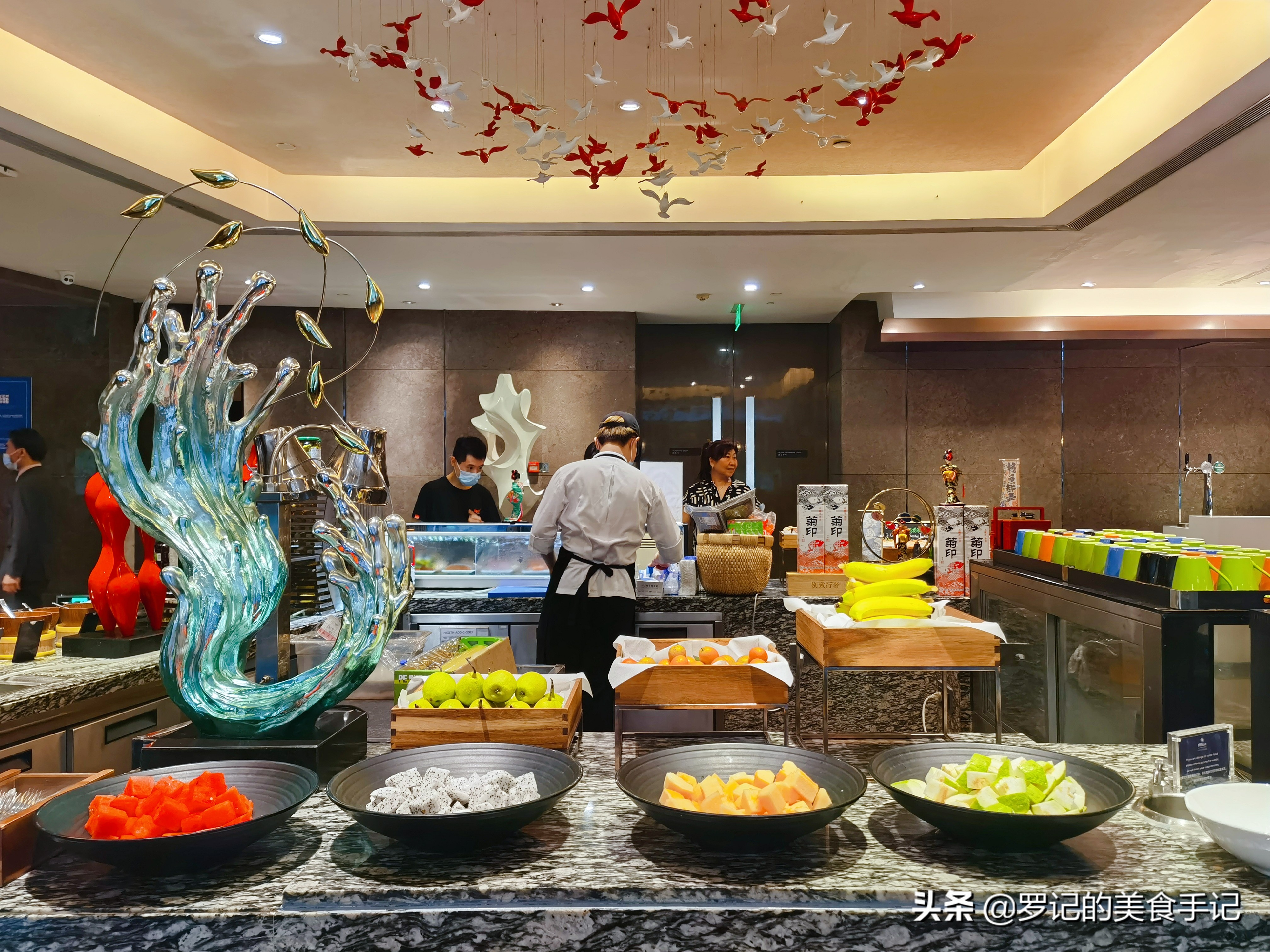 广州白云机场希尔顿自助餐,广州希尔顿酒店自助餐多少钱一人