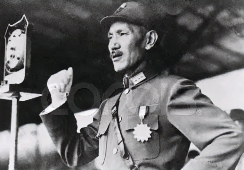 《潜伏》原型，45年后终回大陆