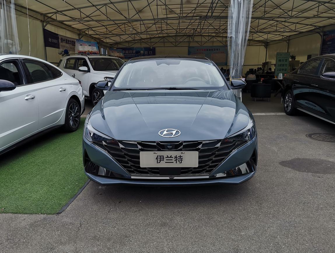 新款伊兰特全景影像,最新款第七代伊兰特仪表盘