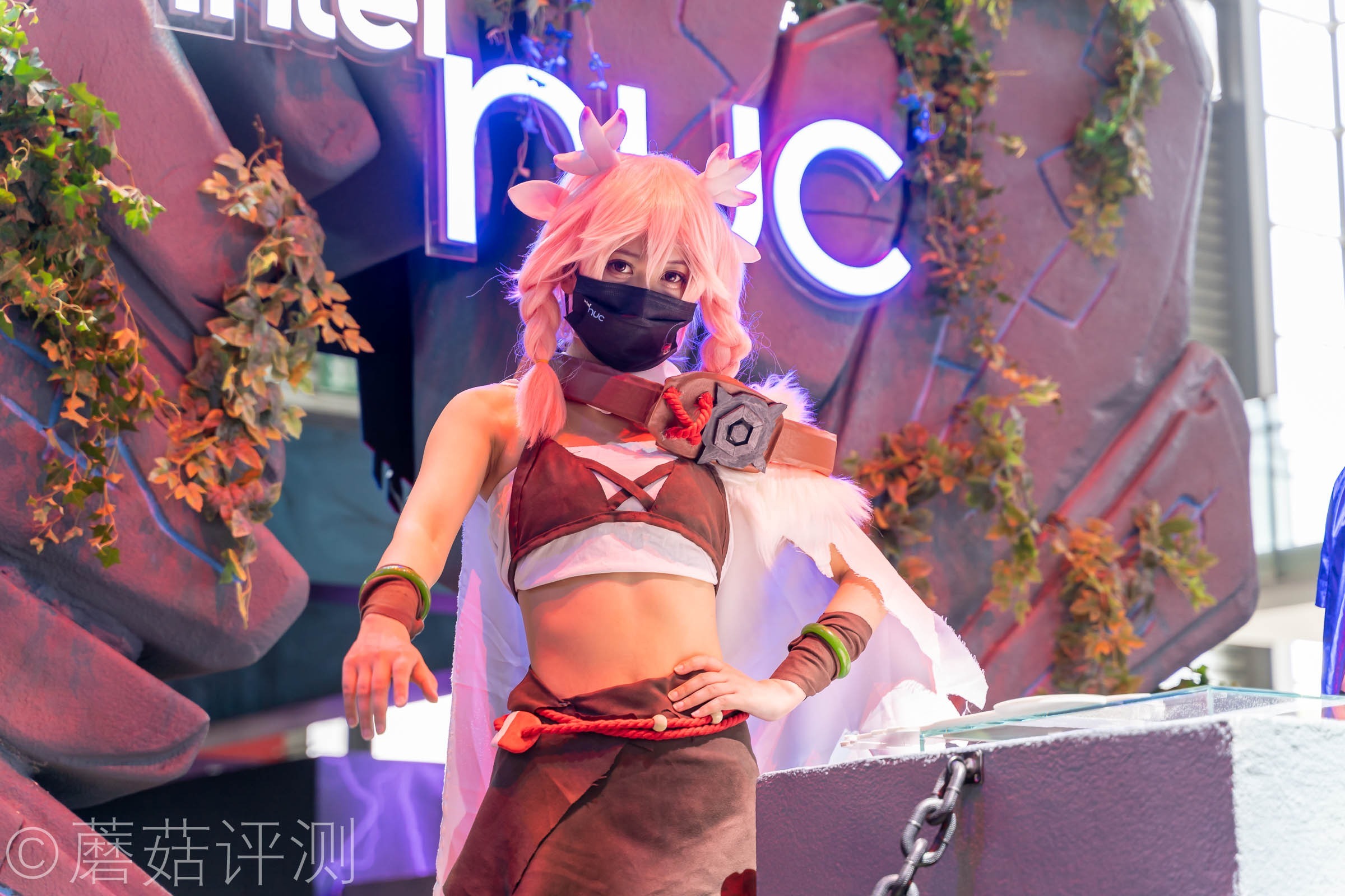 又有啥好玩的？蘑菇带你逛ChinaJoy2021，硬件、车和漂亮的小姐姐