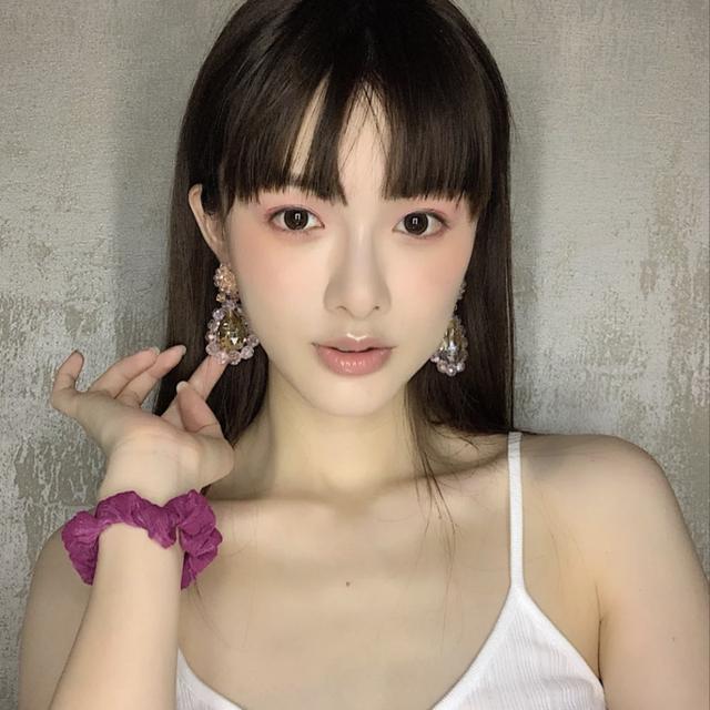 李佳琦推荐的4款抗衰老精华,李佳琦海蓝之谜眼部精华