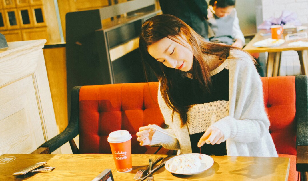 世界杯女解说马凡舒,马凡舒足球高清图片