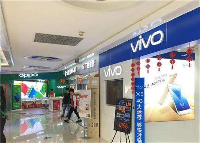 线下手机店生意惨淡,手机店生意惨淡心里慌