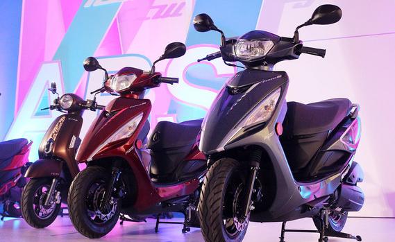 光阳st踏板250最新款价格,台湾光阳踏板150车图片