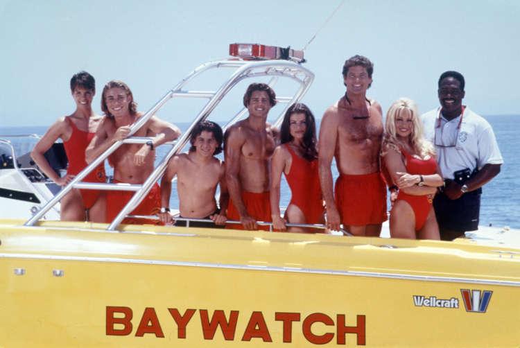 美艳名模沦为脏臭流浪汉,名模沦为流浪汉