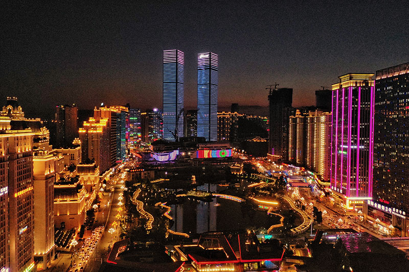 贵阳超级大盘花果园,超级大楼盘