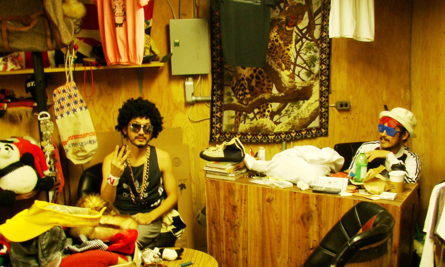 给你一个入手上千块的PALACE、GOSHA复古风单品的机会