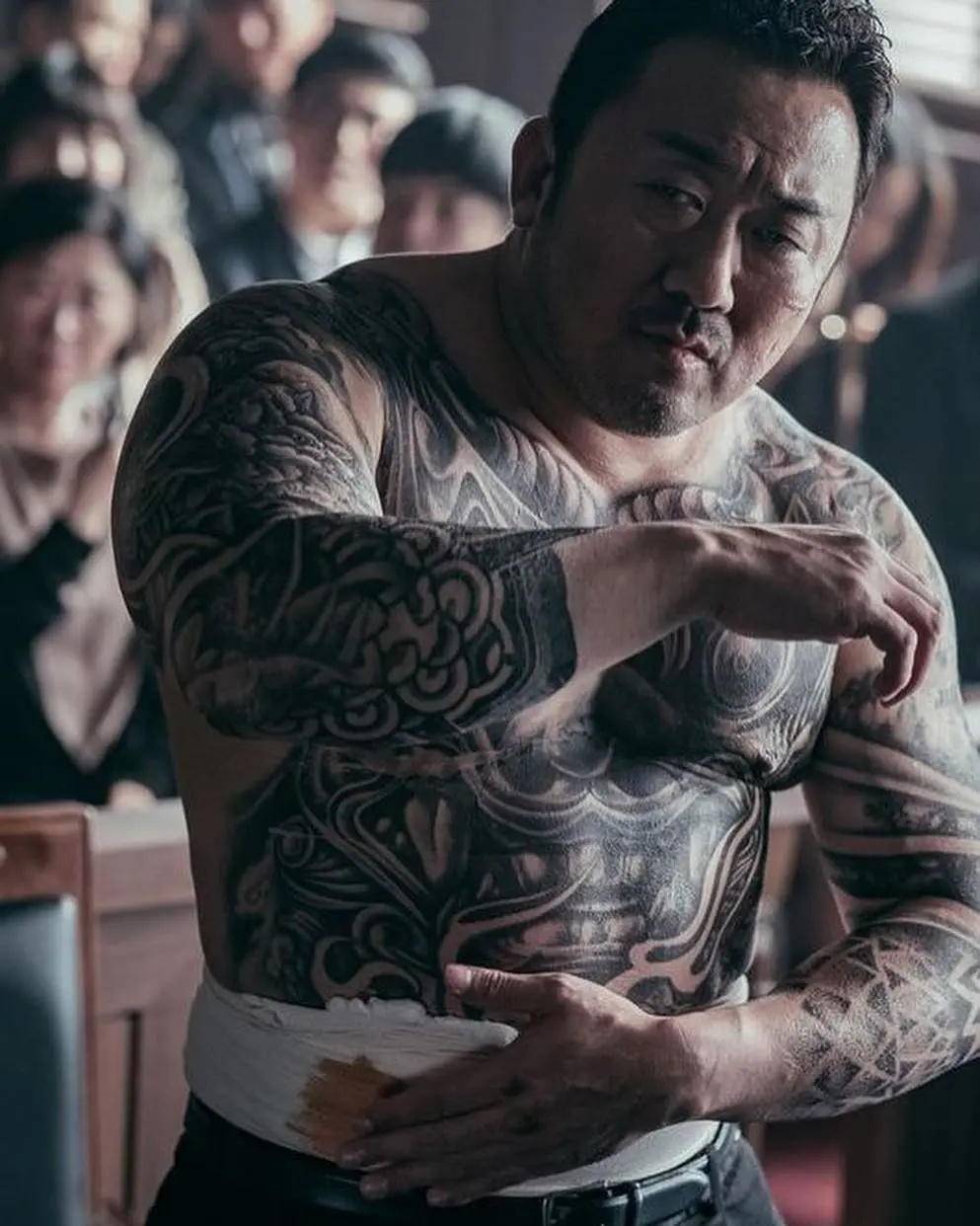 这三部超燃的韩国顶级黑帮电影,韩国黑帮片排行榜前十名