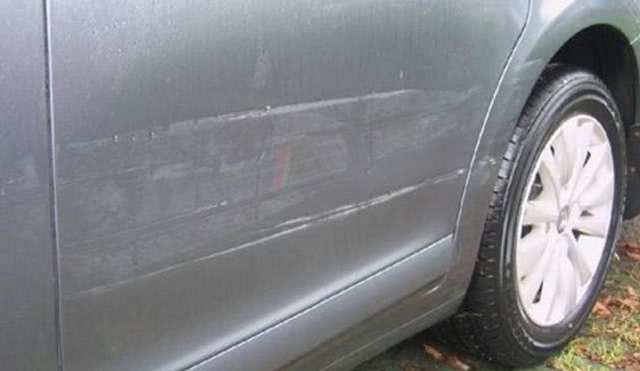 车子被刮别人逃逸了怎么办?老司机教你,这样做他就会乖乖回来!