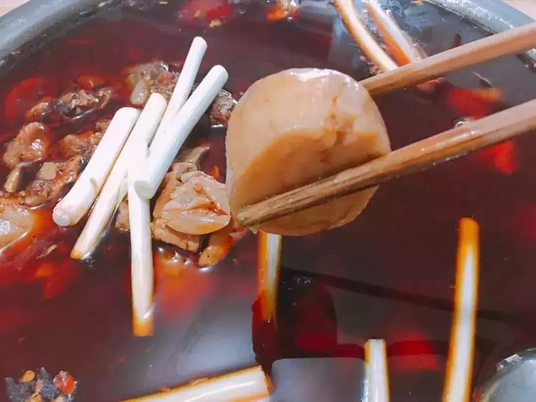 重庆市必打卡美食推荐,重庆最值得打卡的特色美食