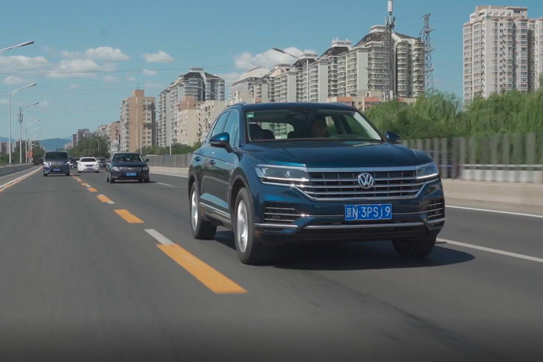 公路越野两不误测试大众途锐2.0t,实测大众新款途锐2.0