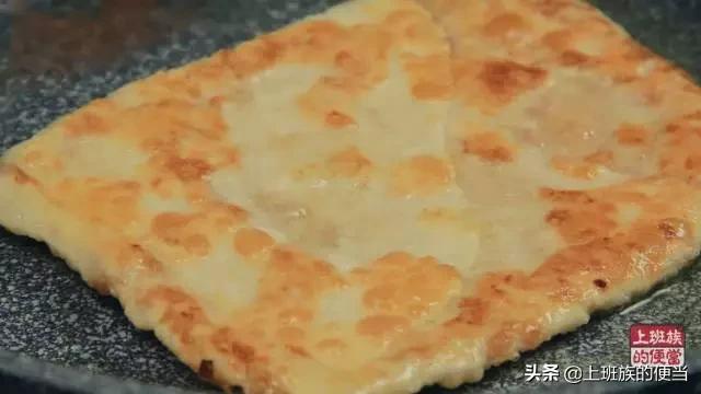 煎饼的简单做法没有鸡蛋怎么办,这样做煎饼全家都爱吃