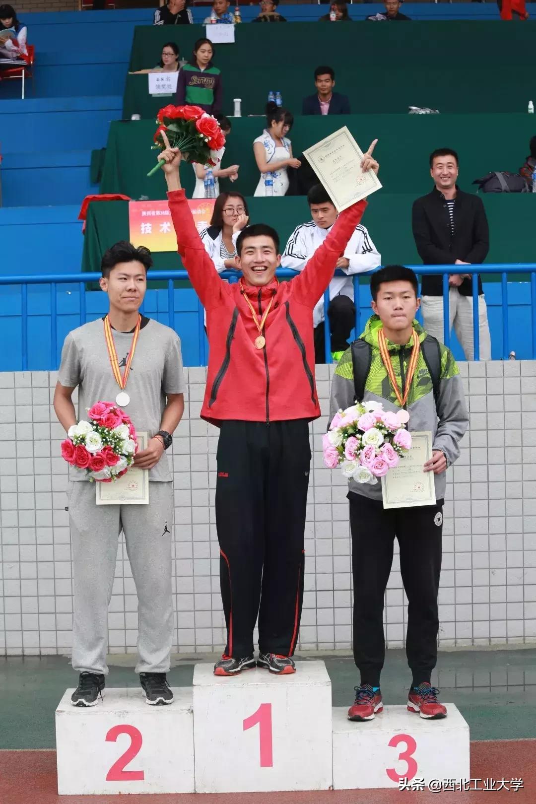 最燃预告片15秒素材,青春正燃版预告片