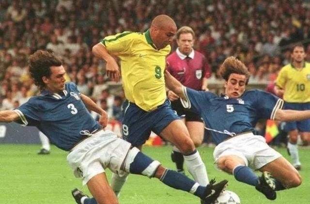 罗纳尔多30个精彩过人,分析罗纳尔多的技术