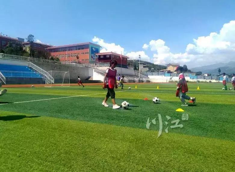 脱贫攻坚开拓创新,足球助力脱贫攻坚实践