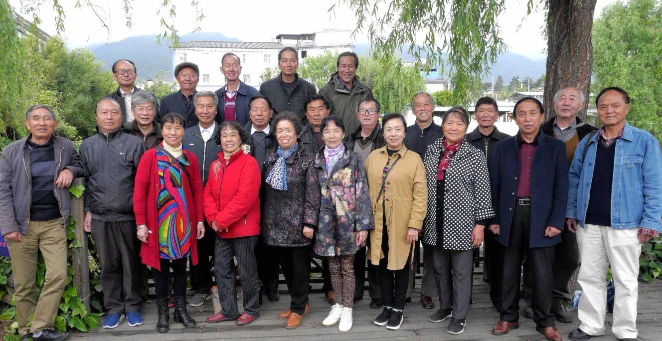 清明后母校一个班级古稀同学的聚会