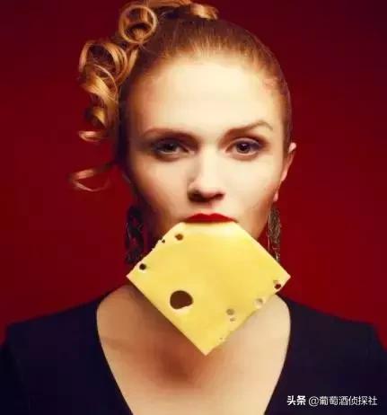 喝酒牙齿变黄怎么办,喝酒牙齿变黑是怎么回事