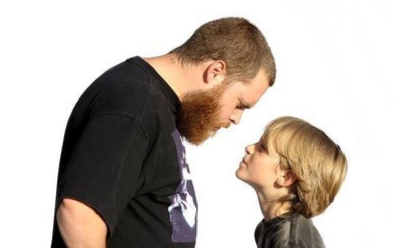 6岁孩子话少沟通能力差怎么办,小孩话多该怎么培养