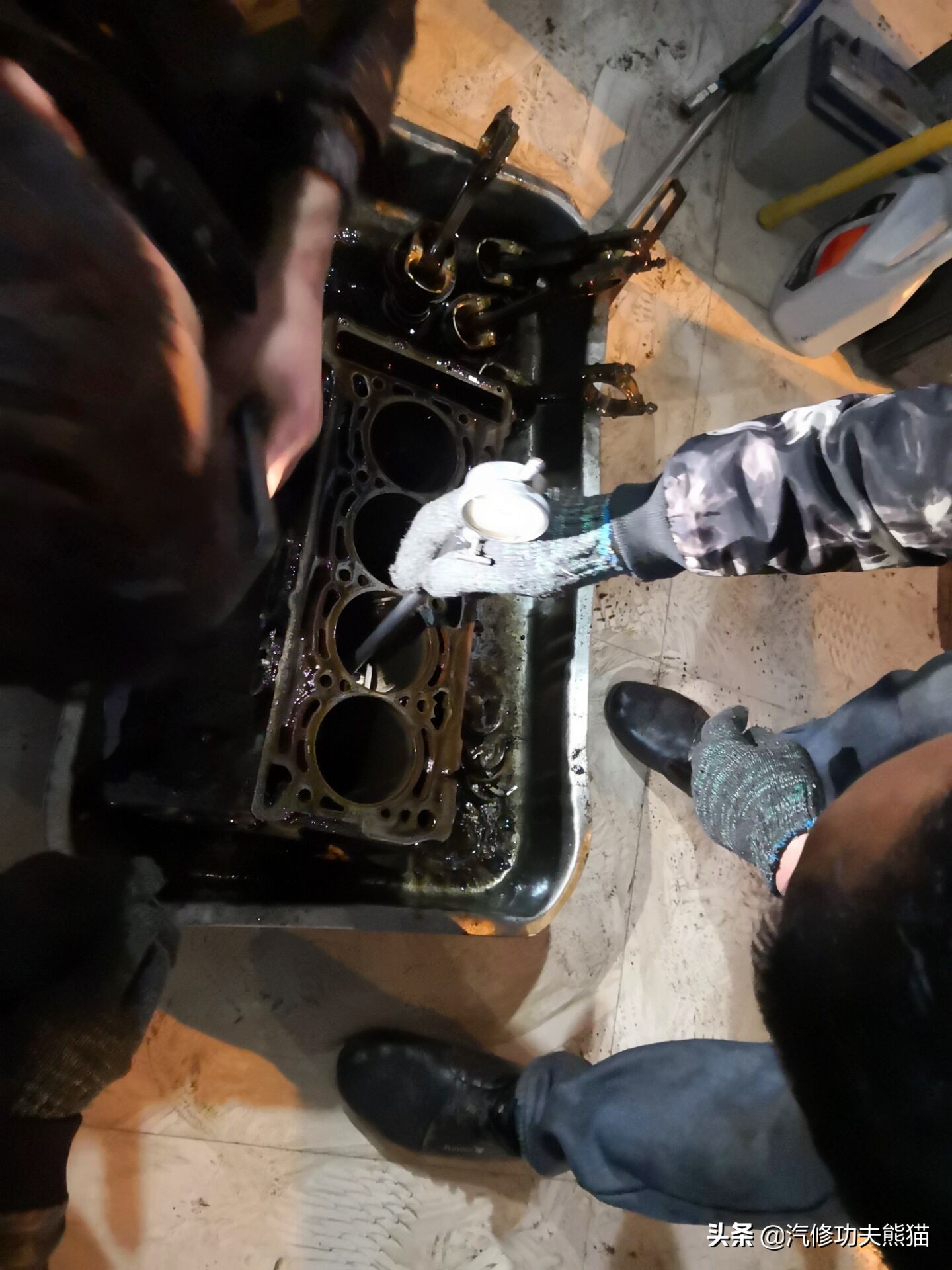 上海大众SUV销量王途观烧机油、漏机油被人乱修一通差点搞报废