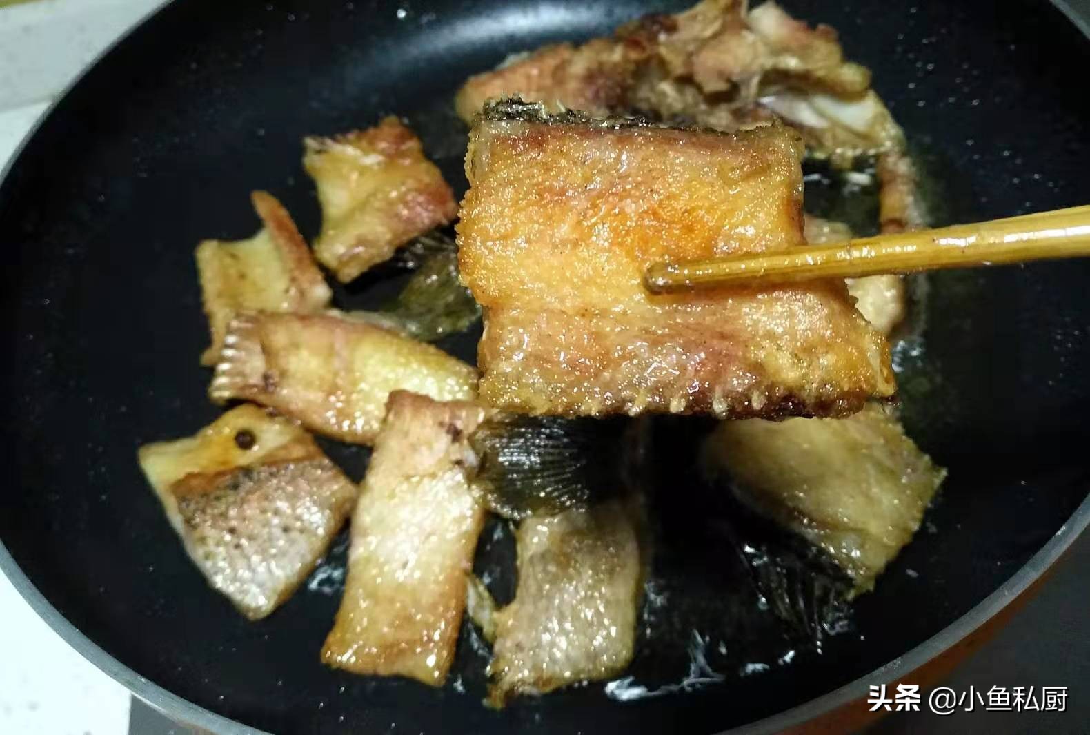 不管煎什么鱼不要直接下锅,无论煎啥鱼别直接下锅