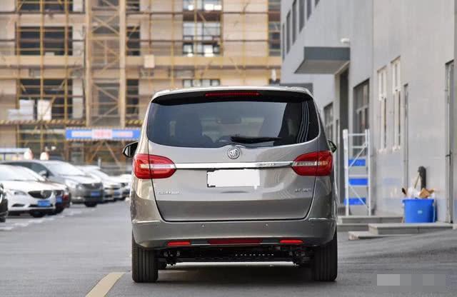 别克Gl8商务车推荐排行榜前十名,公路之王别克gl8商务车