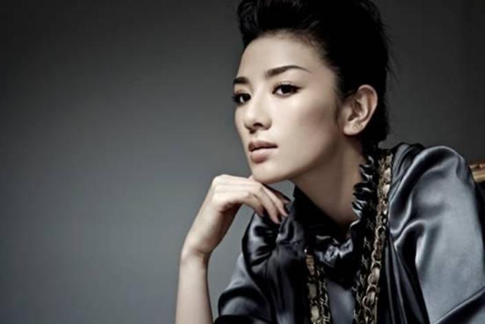 黄奕低谷期,黄奕低谷