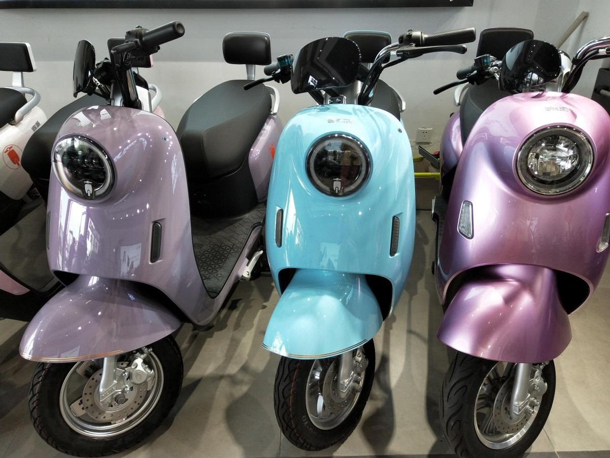 欧派电动车有哪些使用功能,欧派m8电动车