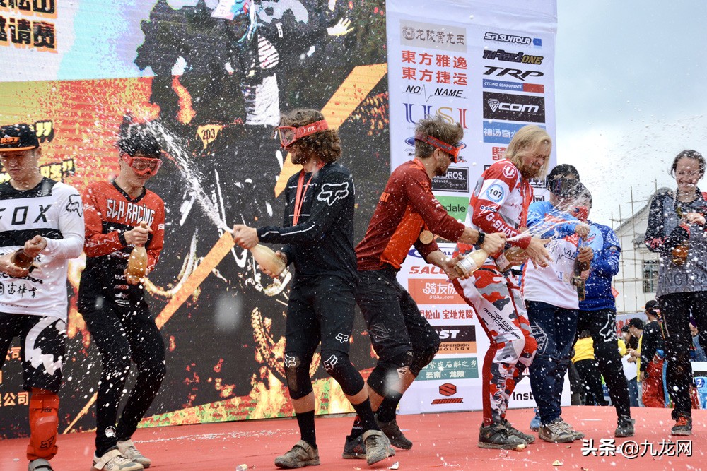 山地速降自行车比赛完整版,山地速降大赛