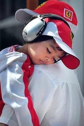 国外带娃省钱神器,带孩子出去神器